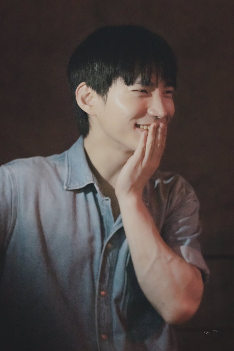 250619 음악극 태일 퇴근길

🌊🎂

#김바다