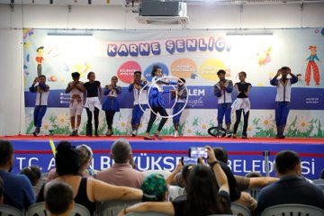 Aydın’da Yaz Tatili Başladı: Karne Şenliği Sona Erdi