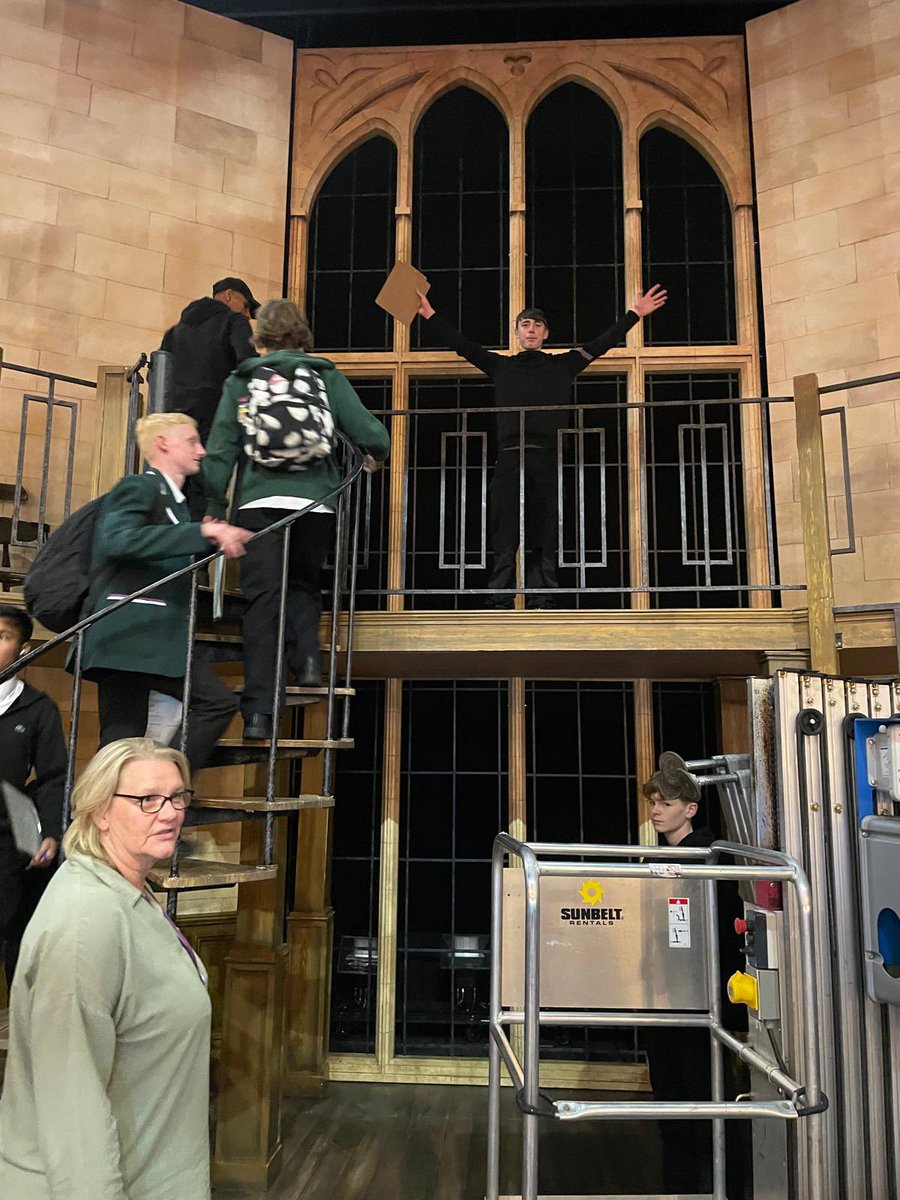 Design & Technology tweet media