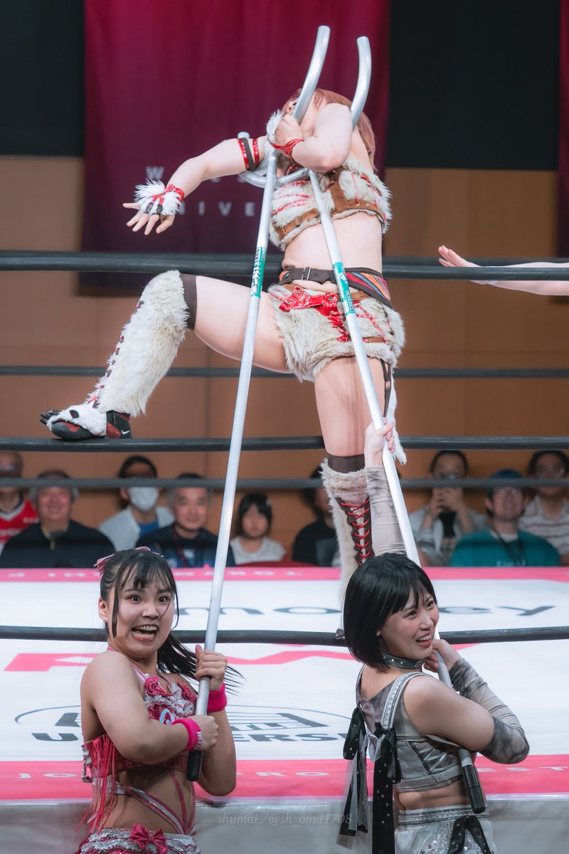 リカさんの破天荒さがいつも注目されますが…

未詩ちゃんの表情もなかなか良いぞ！！

2025.6.22 #tjpw 両国 #渡辺未詩 #辰巳リカ
#tjpwdaydream