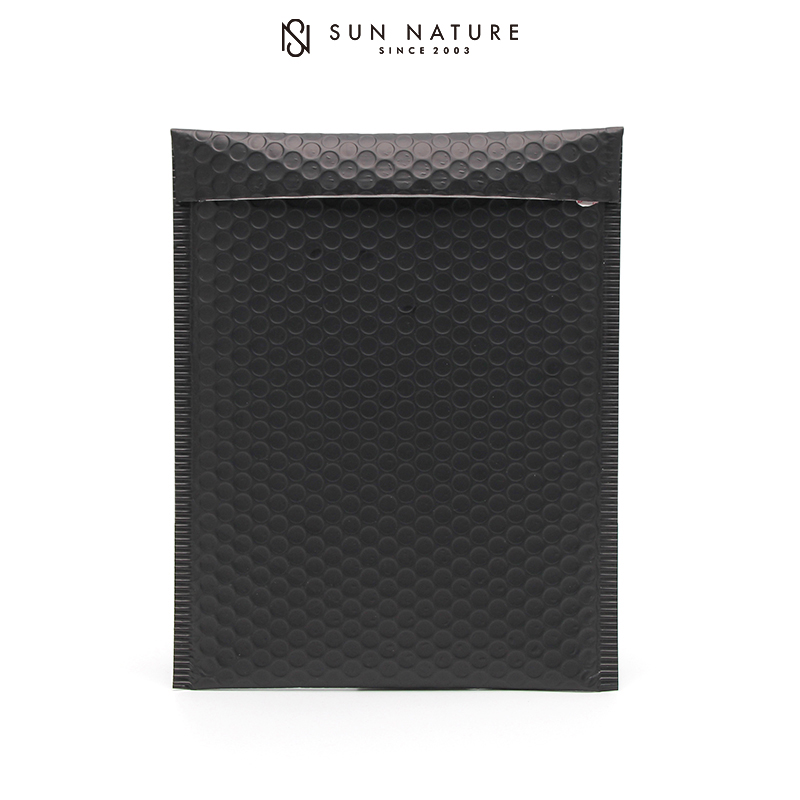 sunnature2003's tweet image. Custom Black Bubble Mailers

✔ Custom sizes &amp;amp; logos available
✔ Lightweight &amp;amp; water-resistant

Contact us for more details.

#CustomMailers #BubbleMailers #CustomPackaging #EcommercePackaging #ShippingBag #BrandPackaging #Mailers