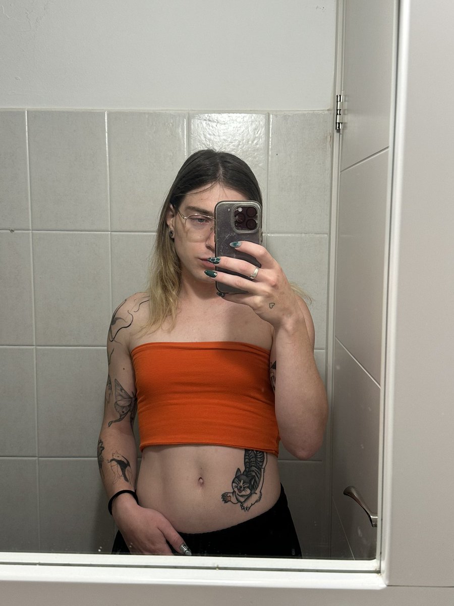 היום מגיע הזמן שבו שאני חוזרת לעיר 
סוף סוף