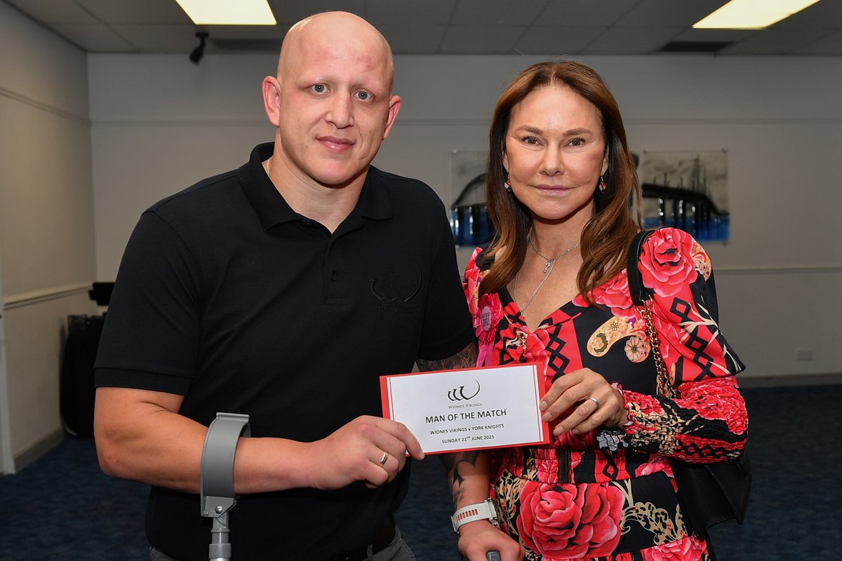 🏅 Lewis Hall was chosen as Man of the Match by yesterday’s brilliant MOM Sponsors, Skin Deep Aesthetics! 👏

#VikingsForevermore | 📸 <a href="/rlpix/">RLPIX</a>