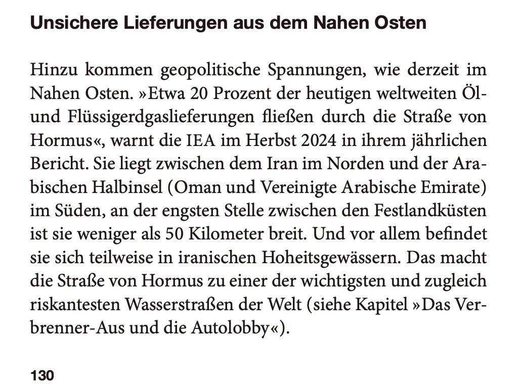 AnnikaJoeres's tweet image. Die USA und EU warnen vor einer Sperrung der Hormus-Meerenge: Der Öl-Preis könnte um 50 % steigen.
Neuer Weckruf, von fossilen Rohstoffen loszukommen.
Lest mehr zur fossilen Lobby - und Lösungen! - in unserm @susannegoetze Buch "Die Milliarden-Lobby": piper.de/buecher/die-mi…