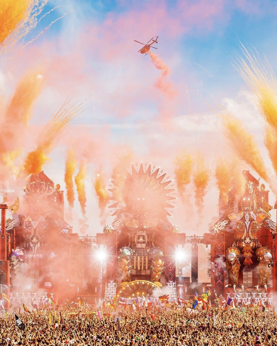 Festival Season Media tweet media