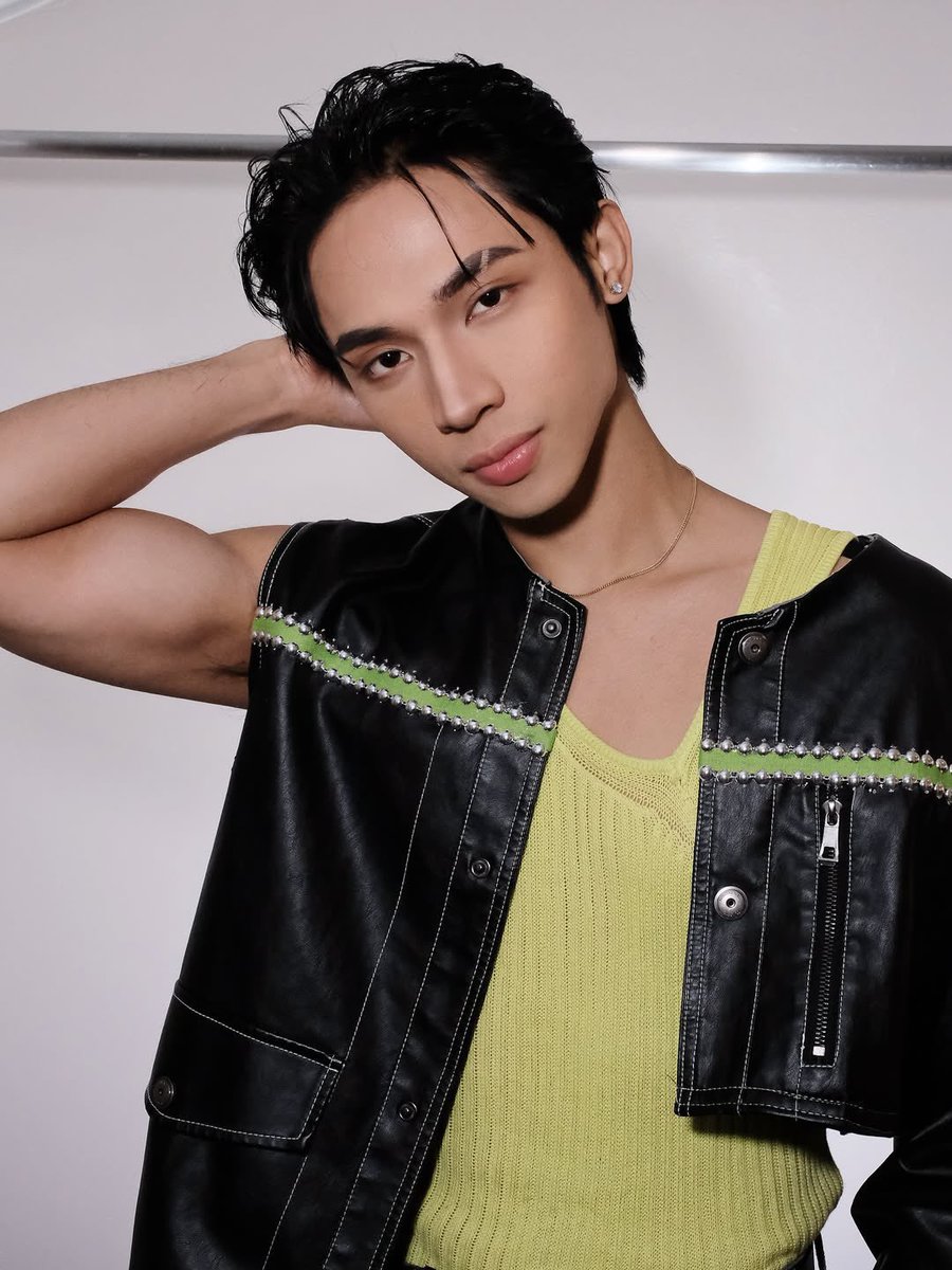 morn1ngbread's tweet photo. #ALAMAT_Taneo ๐ฅ
๐ธ bhadscastor IG
ALAMAT AT IAM WORLDWIDE
#ALAMATatIAM
#IAMWorldwide #ALAMAT https://t.co/usAVcfqwC8