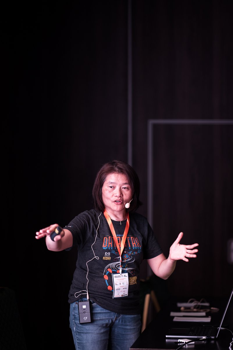 DevoxxMA's tweet photo. Speak Where Innovation Meets Impact!
Want to present to developers, decision‑makers, and innovators all in one place?
🎤 #DevoxxMA is your stage.
Submit your CFP by June 29 👉 https://t.co/FuntMm0fG4

#CFP #TechConference #DevCommunity #Innovation #MEAtech https://t.co/wwZYOtRz0a