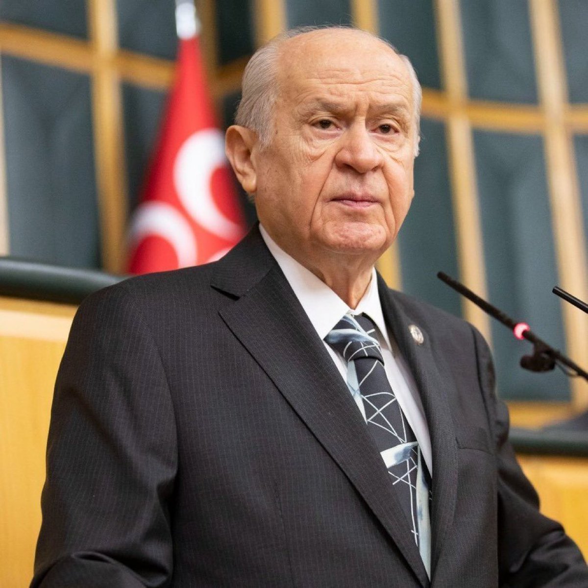🚨 Devlet Bahçeli: 

▪Irak, Suriye ve İran'dan sonra hangi ülkenin gündemde olacağını öngörmek için kahin olmaya gerek yoktur.