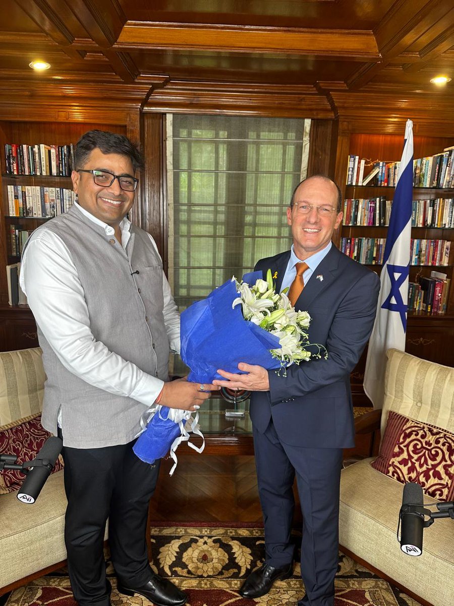 kaankit's tweet image. Had an insightful discussion with Israel Ambassador @ReuvenAzar &amp;amp; @GuyNirIL at delhi..