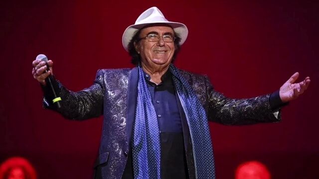 Fraduepuntozero's tweet image. Felicità stocazzo!
#albano #Felicia #Russia