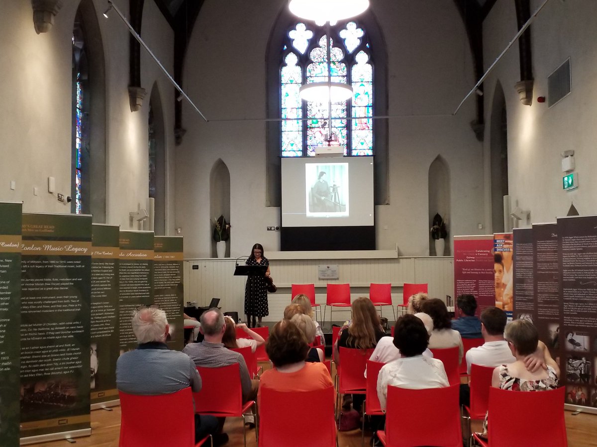 Europe Direct Ballinasloe (@edballinasloe) on Twitter photo A good turn out on Saturday at our library's Gallery for Áine Ní Shioradain, Claire Keville & Charlie Harris and the Fahy family from Ballinakill 🎶
Well done to all involved 👏🏻
<a href="/LibrariesGalway/">Galway Libraries</a> <a href="/GalwayCoCo/">Galway County Council</a> <a href="/LibrariesIre/">Libraries Ireland</a> <a href="/BallinasloeLife/">Ballinasloe Life Magazine</a> A good turn out on Saturday at our library's Gallery for Áine Ní Shioradain, Claire Keville & Charlie Harris and the Fahy family from Ballinakill 🎶
Well done to all involved 👏🏻
<a href="/LibrariesGalway/">Galway Libraries</a> <a href="/GalwayCoCo/">Galway County Council</a> <a href="/LibrariesIre/">Libraries Ireland</a> <a href="/BallinasloeLife/">Ballinasloe Life Magazine</a>