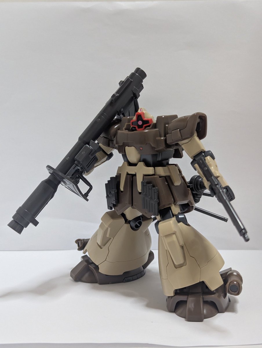 本日もお疲れ様でした♪
今回は、ホントのパチ組。
武器も十分あるので、楽しめました♪
#ガンプラ好きと繋がりたい 
#ドム 
#ガンプラ