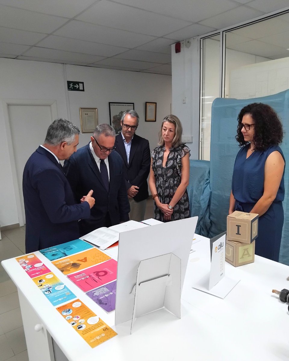 @AIJU_Tecnología (@aiju_tecnologi) on Twitter photo El vicepresidente segundo y conseller para la Recuperación Económica y Social de la <a href="/generalitat/">Generalitat</a> , Francisco Gan Pampols, nos visitó la semana pasada para conocer de cerca el trabajo que desarrollamos en #AIJU para dar respuesta a los retos tecnológicos de las empresas. El vicepresidente segundo y conseller para la Recuperación Económica y Social de la <a href="/generalitat/">Generalitat</a> , Francisco Gan Pampols, nos visitó la semana pasada para conocer de cerca el trabajo que desarrollamos en #AIJU para dar respuesta a los retos tecnológicos de las empresas.