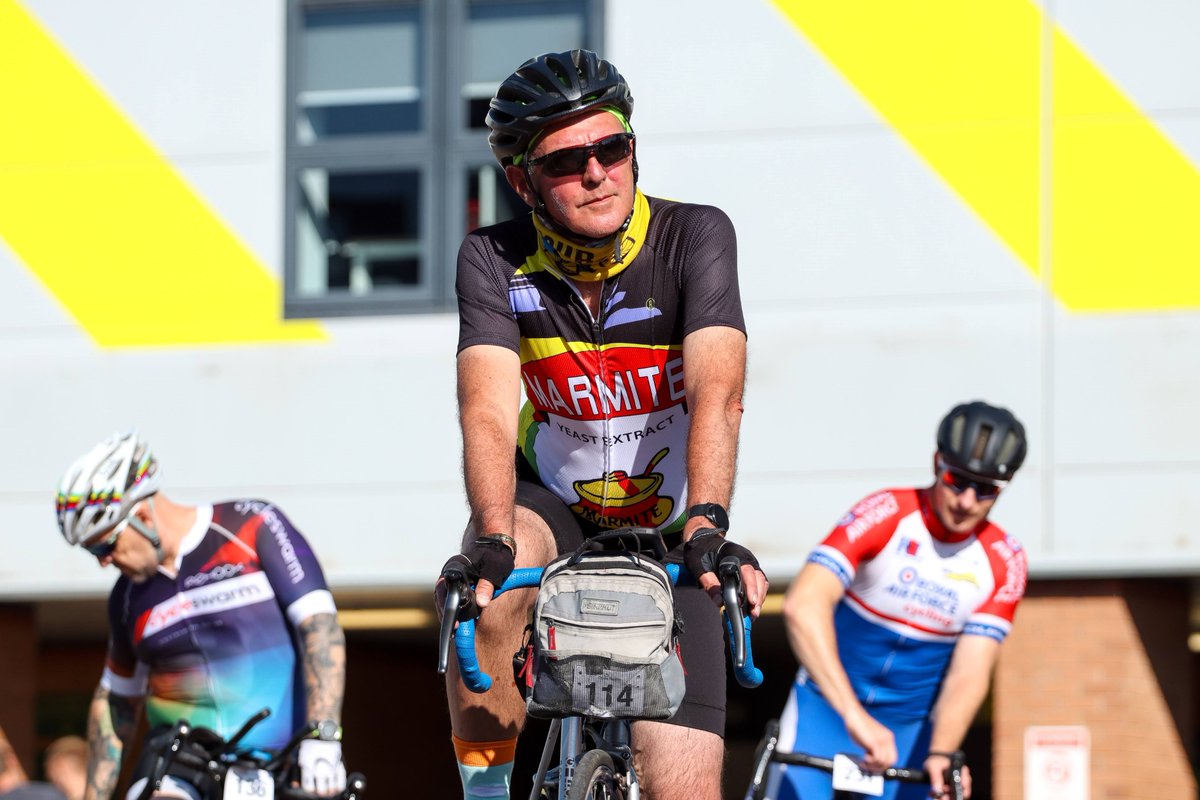 𝗧𝗵𝗲𝗿𝗲'𝘀 𝗻𝗼𝘁𝗵𝗶𝗻𝗴 𝗺𝗮𝗿𝗺𝗶𝘁𝗲 𝗮𝗯𝗼𝘂𝘁 𝗖𝘆𝗰𝗹𝗲 𝗦𝘄𝗮𝗿𝗺!

Shades at the ready, weather is looking 👌 for Cycle Swarm this weekend 🙌.

𝟮𝟱-𝗺𝗶𝗹𝗲𝘀, 𝟱𝟬-𝗺𝗶𝗹𝗲𝘀 𝗼𝗿 𝟭𝟬𝟬-𝗺𝗶𝗹𝗲𝘀 secure your spot today 👉 communitysportsfoundation.org.uk/fundraising-ev…

#CycleSwarm