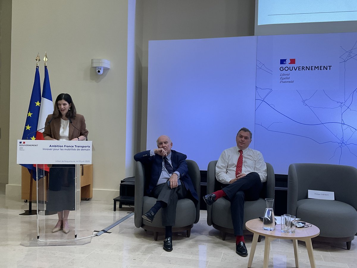 Franck Dhersin (@fdhersin) on Twitter photo Ce matin dés 8 h visio avec David Valence pour la mise en place de la gouvernance du Comité d’orientation des infrastructures; Puis journée au ministère des transports pour la poursuite des travaux d’ambition France Transports. <a href="/Senat/">Sénat</a> <a href="/PhilippeTabarot/">Philippe Tabarot</a> <a href="/hautsdefrance/">Région Hauts-de-France</a> Ce matin dés 8 h visio avec David Valence pour la mise en place de la gouvernance du Comité d’orientation des infrastructures; Puis journée au ministère des transports pour la poursuite des travaux d’ambition France Transports. <a href="/Senat/">Sénat</a> <a href="/PhilippeTabarot/">Philippe Tabarot</a> <a href="/hautsdefrance/">Région Hauts-de-France</a>