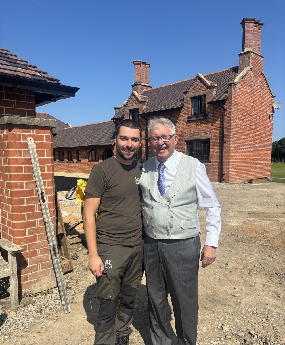 maxeggleton_'s tweet image. Gaffer