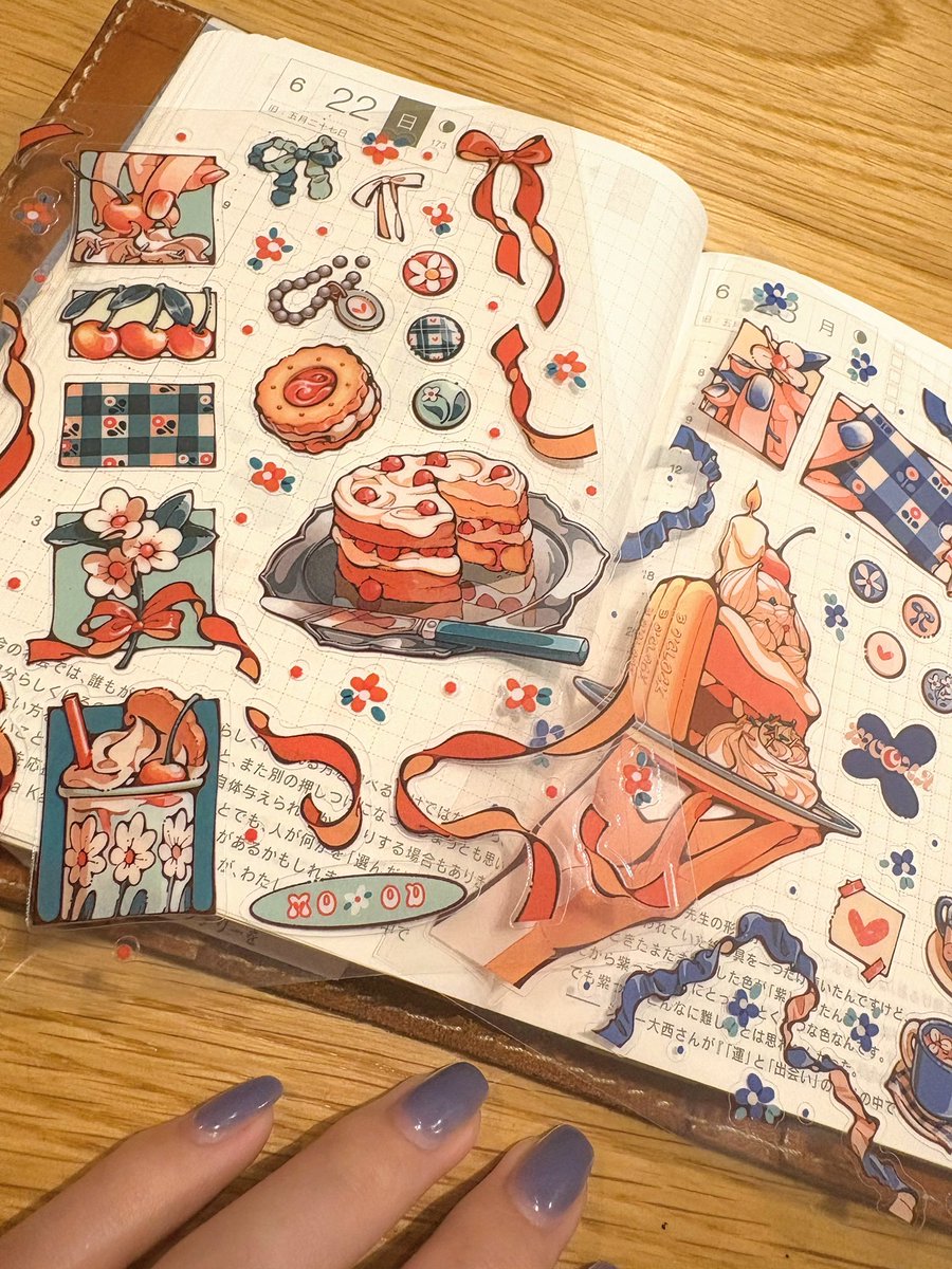 TrmrKrkr_hinano's tweet photo. ✴︎ 🄽🄴🅆 ​ 🄶🄾🄾🄳🅂✴︎

透明シール
🥣blue &amp; red🍰

#デザフェス61  #デザフェス https://t.co/EX5d1oG1ZN