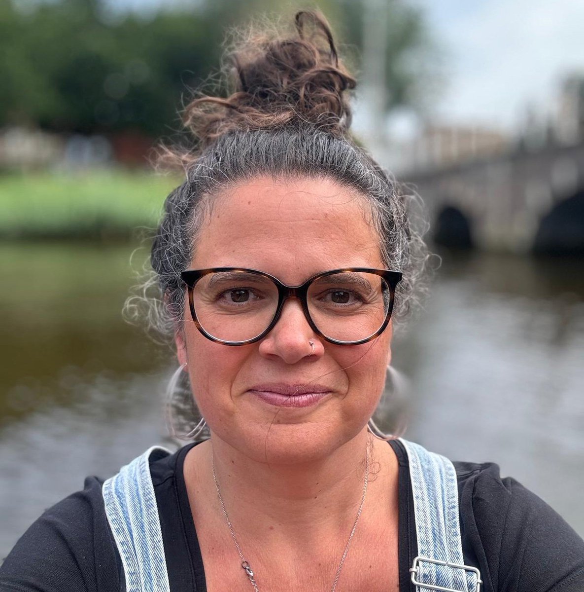 The Weekly Mag tweet media