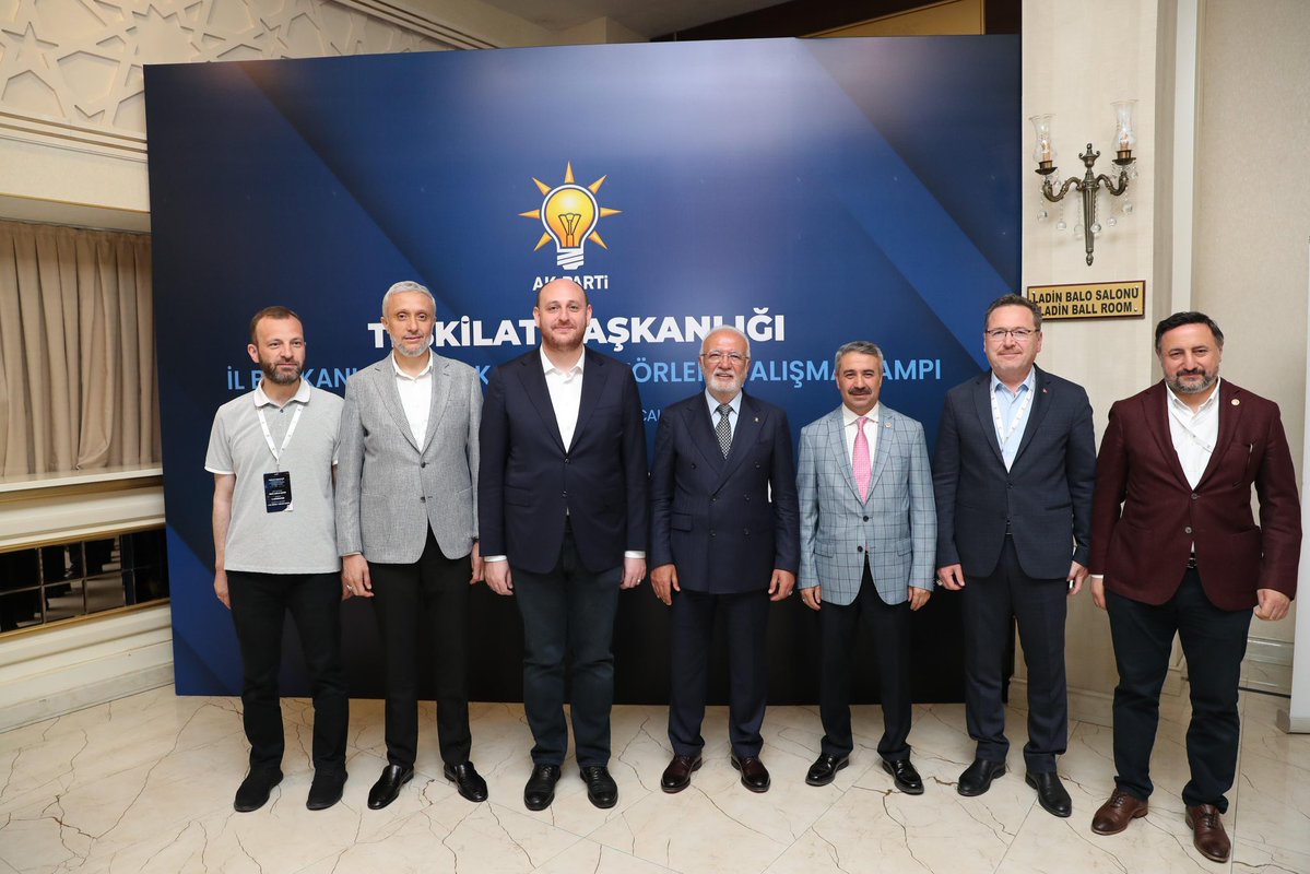 İl Başkanlarımız ve İl Koordinatörlerimizin katılımıyla düzenlediğimiz Kızılcahamam Kampımıza teşrif eden Genel Başkanvekilimiz Sayın Mustafa Elitaş, “AK Parti Benim” başlıklı sunumuyla bizlere hitap etti.
Kıymetli konuşmaları ve yol gösterici değerlendirmeleriyle kampımıza büyük