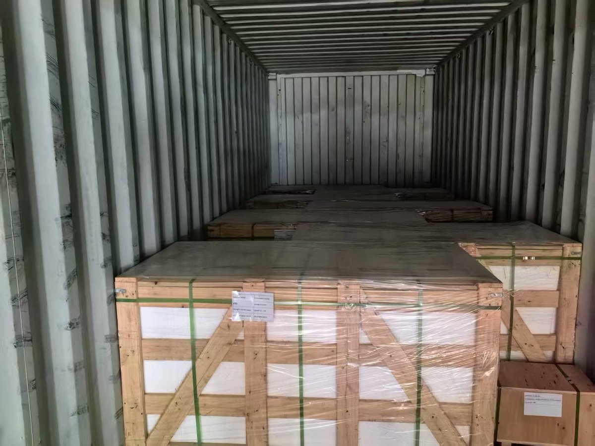 ChenZilingBlog's tweet image. 40ft container loaded with slabs &amp;amp; cut-to-size stones!  Ready to ship worldwide!  DM me to talk biz &amp;amp; make  together! #StoneTrade #GlobalBusiness