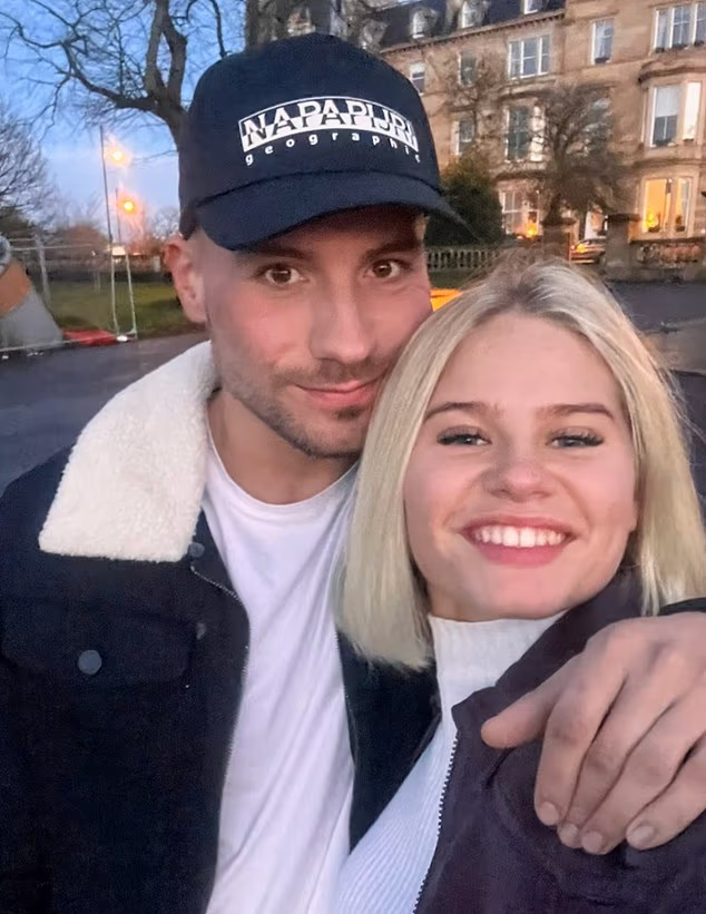 TrueCrimeUpdat's tweet photo. ⚠️ WARNING: This post contains graphic descriptions of extreme violence, murder, decapitation, & desecration of remains.

Ewan Methven, 27, a postman from East Kilbride, Lanarkshire, has admitted to the brutal murder of his girlfriend, popular waitress Phoenix Spencer-Horn, 20. Methven strangled Phoenix, then stabbed her 20 times, ultimately severing her head and attempting to dismember her body. This horrific crime occurred in the couple's flat in November, shortly after they moved in together.

In the 48 hours following the murder, Methven remained in the flat with Phoenix's body, attempting to evade justice. He used her phone to send reassuring text messages to Phoenix's mother, Alison Spencer, making her believe Phoenix was alive. Disturbingly, minutes after sending one such message, Methven was accessing hardcore porn sites, which he logged onto no fewer than 170 times during this period, while also trying to buy drugs.

Phoenix, affectionately known as Phe, was a popular cafe & hotel worker from Strathaven. Her family is "shattered" by her loss. 

Prosecutor Chris McKenna stated that around midnight on November 16, a downstairs neighbor reported hearing a "loud noise and hurried footsteps." This coincided with activity recorded on Methven's phone. Methven later called 999, claiming a "drug induced psychotic break" & admitting he had killed his girlfriend. Officers discovered Phoenix's "naked and mutilated body with her head decapitated," covered up in the hall. An attempt had also been made to sever her torso, right wrist, & ankle. Her head was found placed upright next to her body. 

Methven was described as "calm" at the scene, making remarks like, "I guess this is what my next 25 years look like." His lawyer stated that "Those related to Phoenix and those who are friends are likely to regard Ewan Methven as the personification of evil." Methven is due to be sentenced on July 14.

🙏Please share to spread awareness
DISCLAIMER: The information shared is based on initial reports, may not be fully verified, and is presented as alleged. Details are subject to change as investigations proceed
🔔Follow for more recent True Crime Updates
👁️Source: Daily Mail