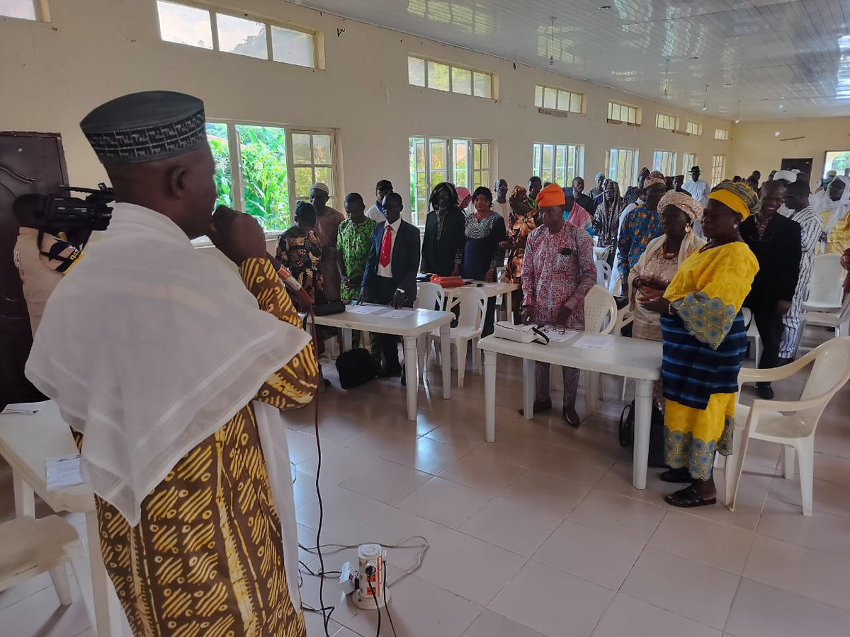 NphcdaNG's tweet image. Ado-Ekiti - the Noncompliance Resolution Committee was officially inaugurated to address vaccine hesitancy & health service noncompliance across Ekiti State.
Stakeholders united to strengthen trust, accountability, and demand for immunization.
#VaccinesWork
#HealthForAll