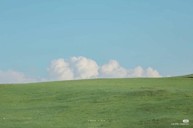 คิดว่าภาพวิวที่เหมาะกับพี่ซงคือภาพนี้ค่ะ ท้องฟ้าที่มีเมฆนิดหน่อยกับหญ้าสีเขียว ดูเป็นคนน่ารักที่ก็สงบ ไม่ได้ดูชอบความวุ่นวายอะไรมากนัก <a href="/txp_August23/">𝚂𝚘𝚗𝚐𝚡__/busyyyyy</a>  
#ProductionsIDOL