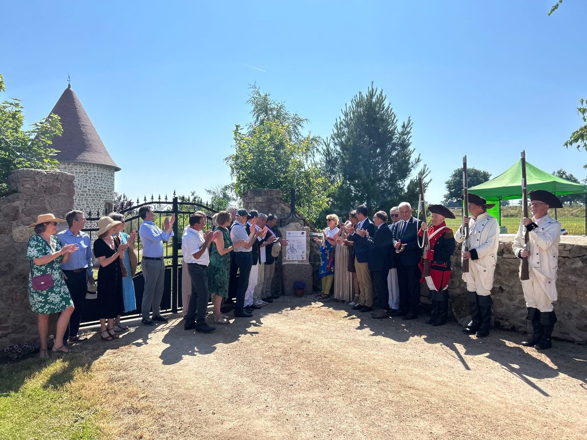 Le projet Bourbonnais aux Amériques a franchi une nouvelle étape avec l’inauguration d’une route de l’Indépendance. Un parcours historique pour conserver la mémoire de ces 80 marins, soldats et officiers bourbonnais qui ont combattu lors de la Guerre d’Indépendance américaine.