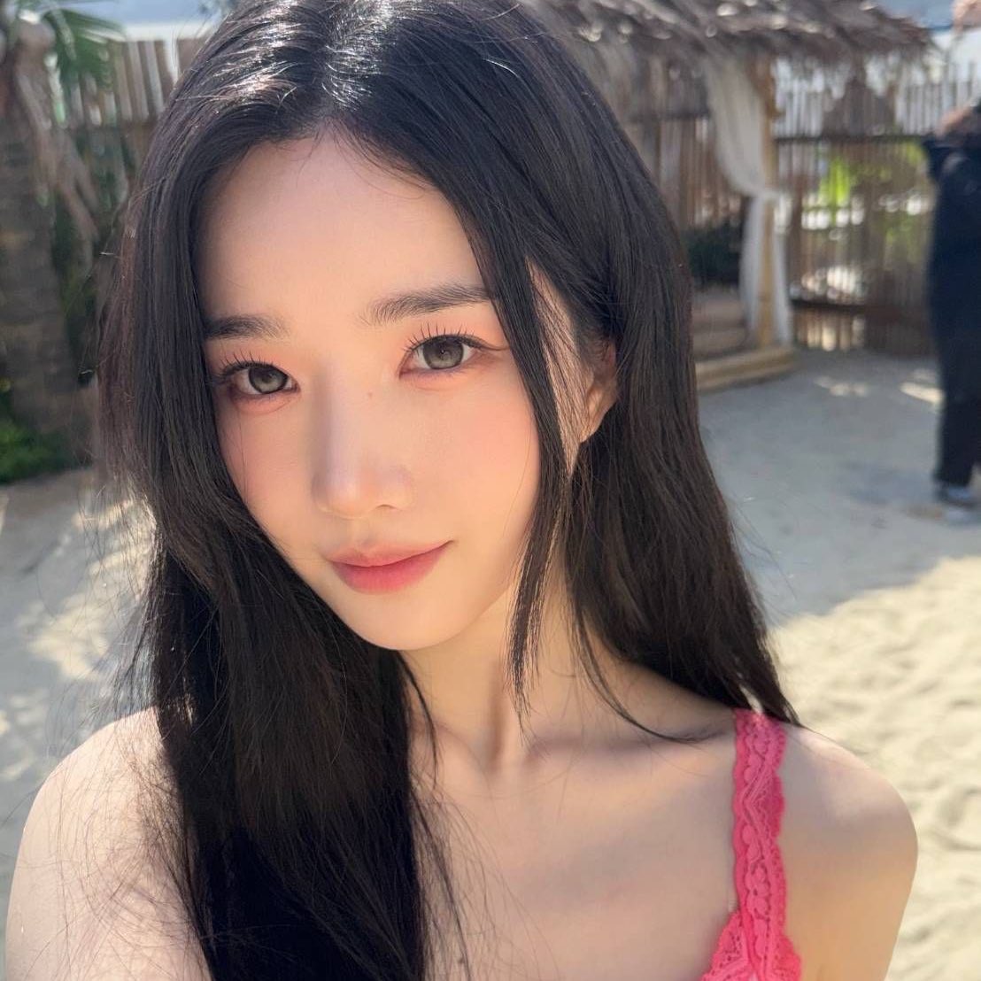 GuHy3saXQAARaNg?format=jpg&name=medium