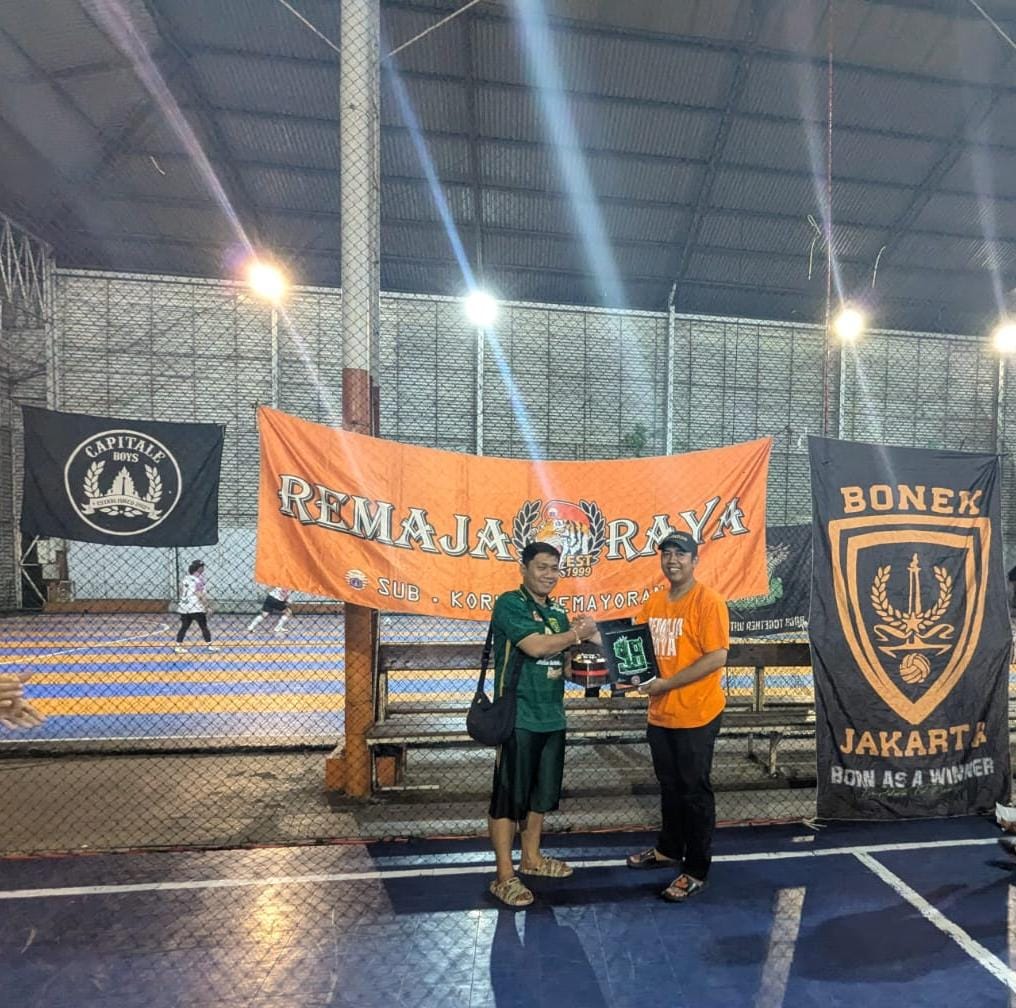 bonekpersebaya's tweet photo. Sisa futsal semalam 🐅🦅🐊 https://t.co/rSYPqpMP83