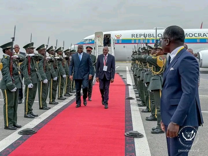 Le Président #Tshisekedi est arrivé à #Luanda en #Angola ce lundi