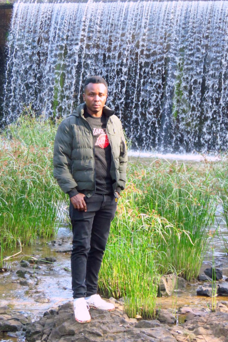 abbumusiq's tweet photo. Quote of the day: 

THE. SECRET OF GETTING AHEAD IS GETTING STARTED 

https://t.co/Dzn121mVxi https://t.co/sxzgSConyV