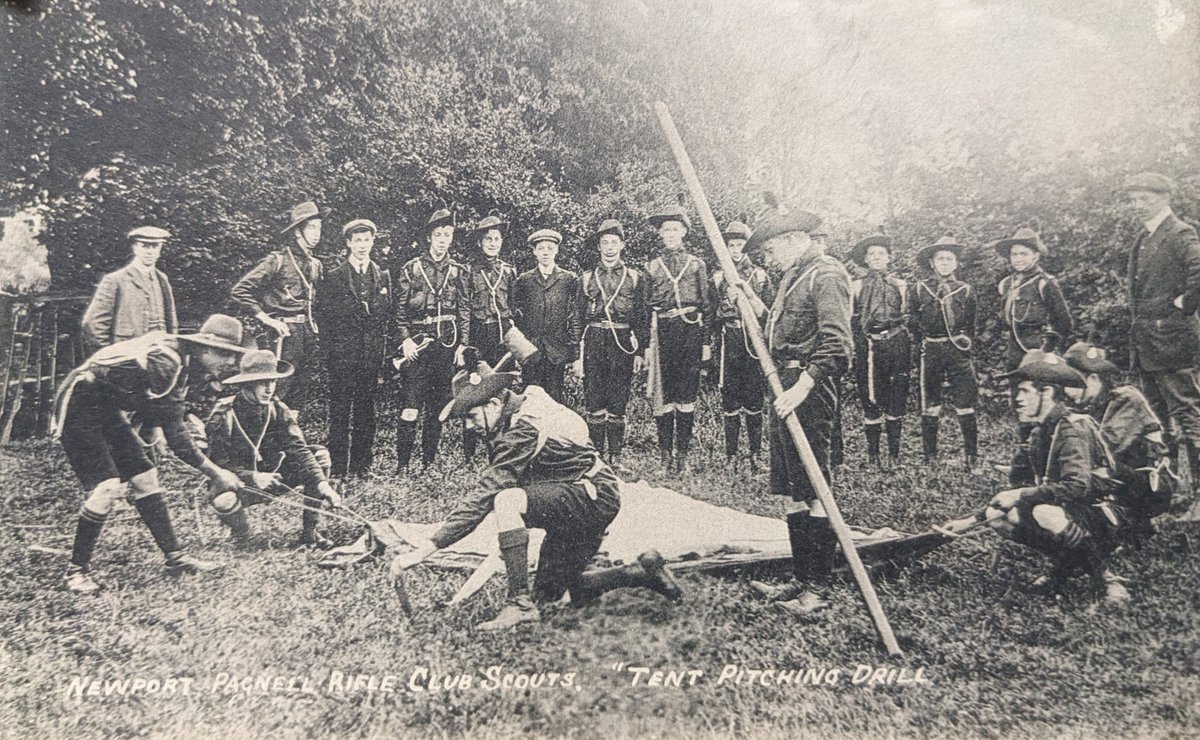 BucksArchives's tweet image. Fancy a spot of camping? These Scouts over in Newport Pagnell are doing a tent pitching drill, shared for #MKMonday. Although a drill, it does accurately show how tents are pitched: six people do the work, and fourteen stand around observing.