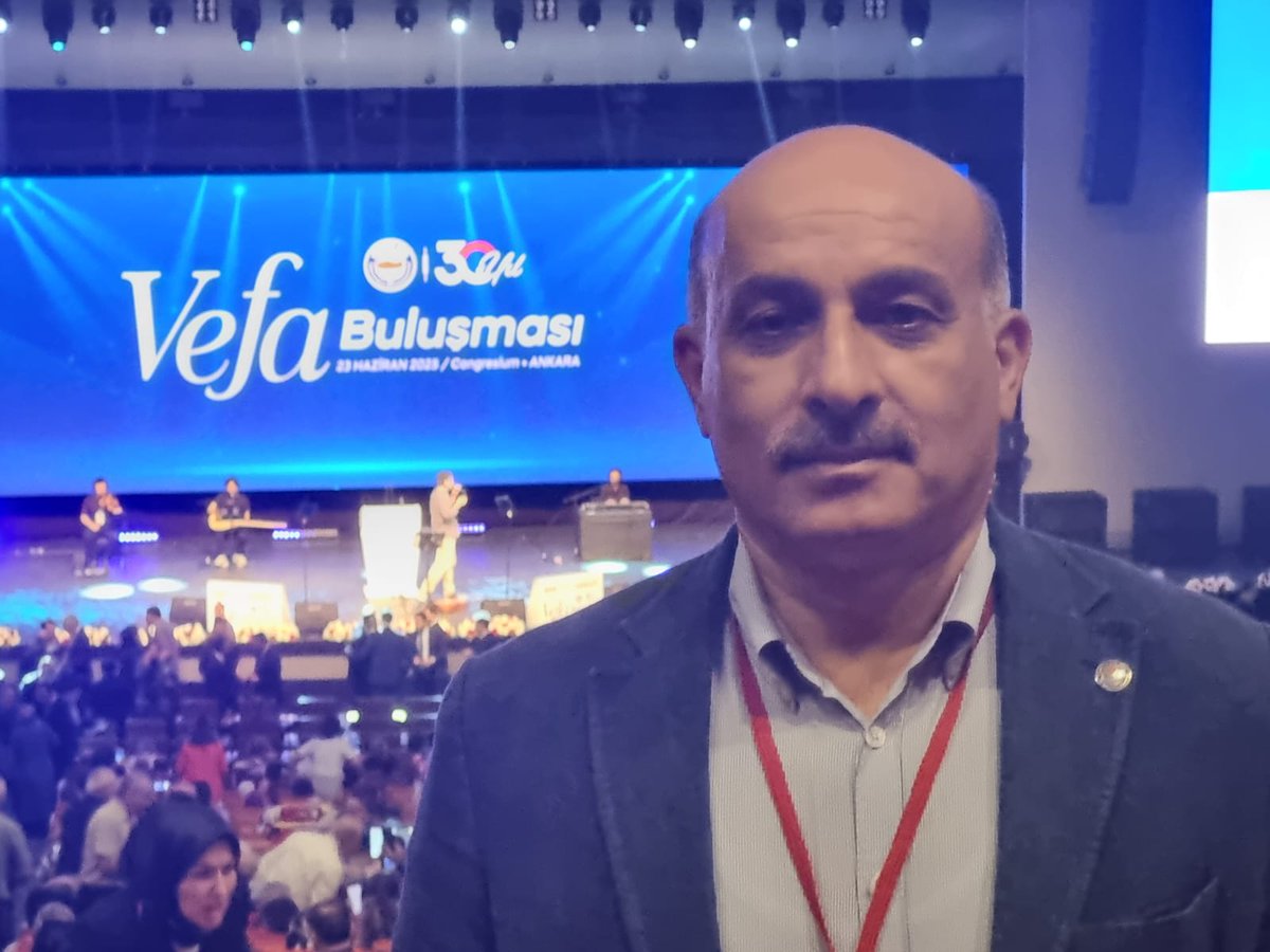 Memur-Sen (@memursenkonf) 30. Yıl #VefaBuluşması’nda tarihe tanıklık ediyoruz.

Memur-Sen Adana İl Temsilcimiz Bekir Nennioğlu (<a href="/bekir_nennioglu/">Bekir NENNİOĞLU</a>) ve
Eğitim-Bir-Sen Adana Üniversite Şube Başkanımız Mehmet Benli (<a href="/Mbenli01/">Mehmet Benli</a>) ile salonda yerimizi aldık Cumhurbaşkanımız Sayın Recep