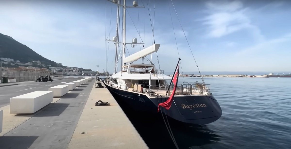 The 'Bayesian' has finally been lifted from the depths. A team of investigators, crane operators, and salvagers brought the 184-foot boat to the surface off the coast of Sicily. 

Full Story- buff.ly/9Vvm9iv