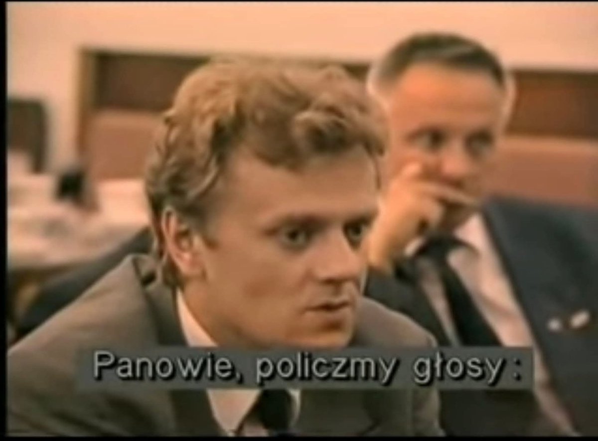 Karolin92932476's tweet photo. @GiertychRoman Policzmy głosy i liczmy aż się wszystko będzie zgadzało... https://t.co/O0j932u0an