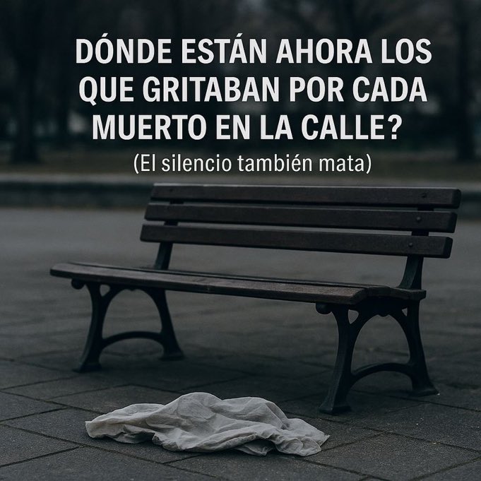 Fernans66373597's tweet photo. @sandramagnani4 @camboue Estaban preparados decían , 6 muertos en 2 semanas , siempre la culpa la tiene el otro . Llega el invierno y la Pública felicidad no aparece , la gente en situación de calle sigue esperando la famosa Esperanza . No dan con la talla ni estaban preparados https://t.co/o7h1WlEGzq