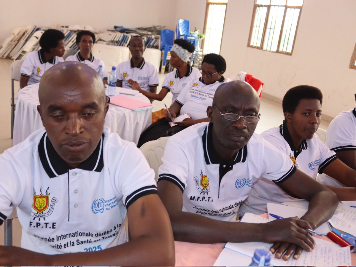 Ministère de la Fonction Publique Burundi (@mfpte_bdi) on Twitter photo #Burundi: Ledit Assistant, qui a représenté le Ministre a rappelé que cette journée offre l’opportunité de réaffirmer l’engagement collectif à garantir des conditions de travail sûres, saines et dignes pour tous les travailleurs.
<a href="/OITinfo/">Organisation internationale du Travail</a> <a href="/MFPTE_bdi/">Ministère de la Fonction Publique Burundi</a> <a href="/BurundiGov/">Bureau du Premier Ministre</a> <a href="/NtareHouse/">Ntare Rushatsi House</a> #Burundi: Ledit Assistant, qui a représenté le Ministre a rappelé que cette journée offre l’opportunité de réaffirmer l’engagement collectif à garantir des conditions de travail sûres, saines et dignes pour tous les travailleurs.
<a href="/OITinfo/">Organisation internationale du Travail</a> <a href="/MFPTE_bdi/">Ministère de la Fonction Publique Burundi</a> <a href="/BurundiGov/">Bureau du Premier Ministre</a> <a href="/NtareHouse/">Ntare Rushatsi House</a>