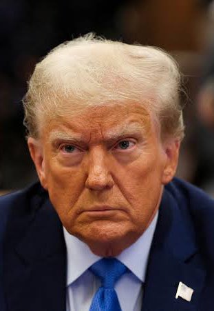conheciencia's tweet photo. Na minha vez de viver é pandemia, terceira guerra mundial, tudo caro, seleção brasileira ruim, Donald Trump, crise climática, pobre defendendo bilionário https://t.co/RHdM4Zrt19