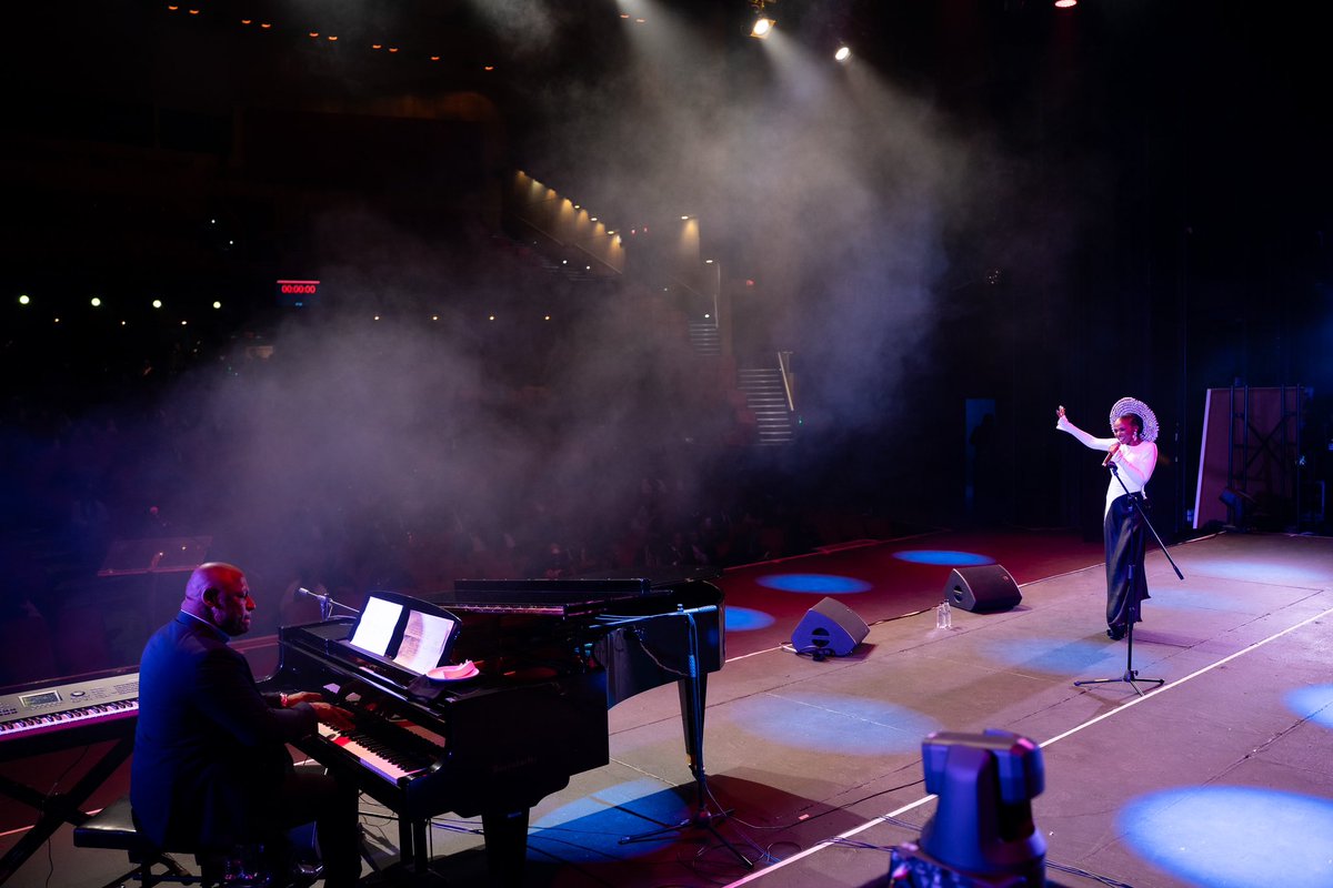 Music. Storytelling. Africa’s Renaissance.
That’s what brought us together yesterday for #Mbeki83 with @Power987 and the incredible @SimphiweDana.

A heartfelt thank you to South Africa and everyone who joined us live on SABC 3.

The spirit of African unity and creativity lives