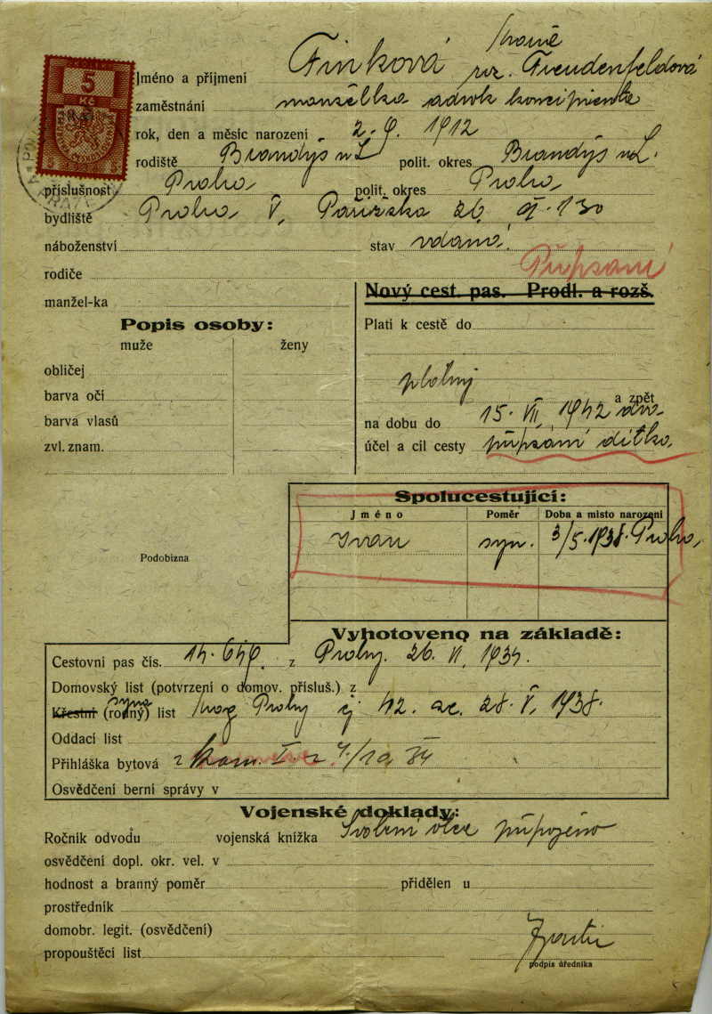 A Jewish boy, Ivan Fink, born in Prague, was deported to #Auschwitz with his mother, Marie Finková, in 1944. Out of the 1,700 people taken with them, 1,517 were immediately murdered upon arrival. 

Ivan and his mother did not survive the "selection."