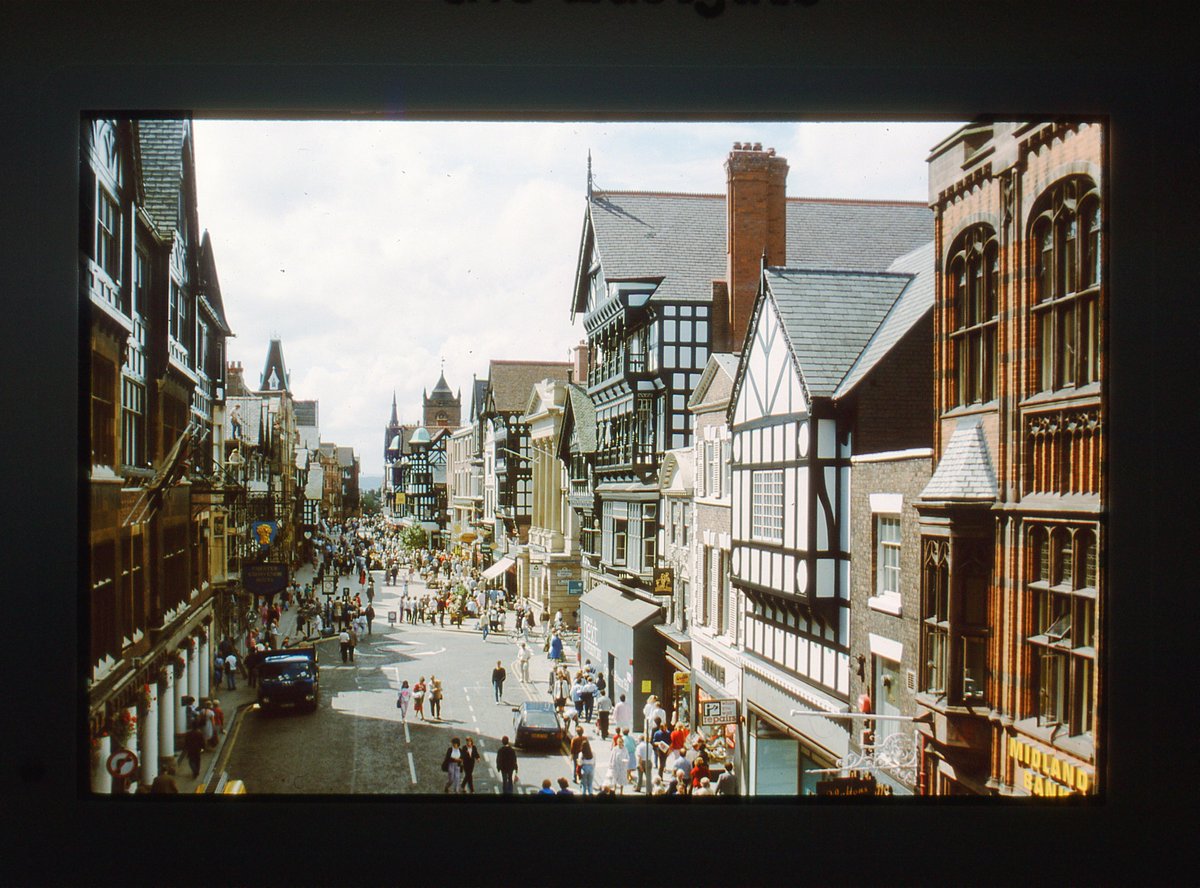 UnicornUnbound's tweet image. 3 of 3.
#Chester #Cheshire #archives #England #35mm #35mmPhotos #35mmPhotography #digitisation