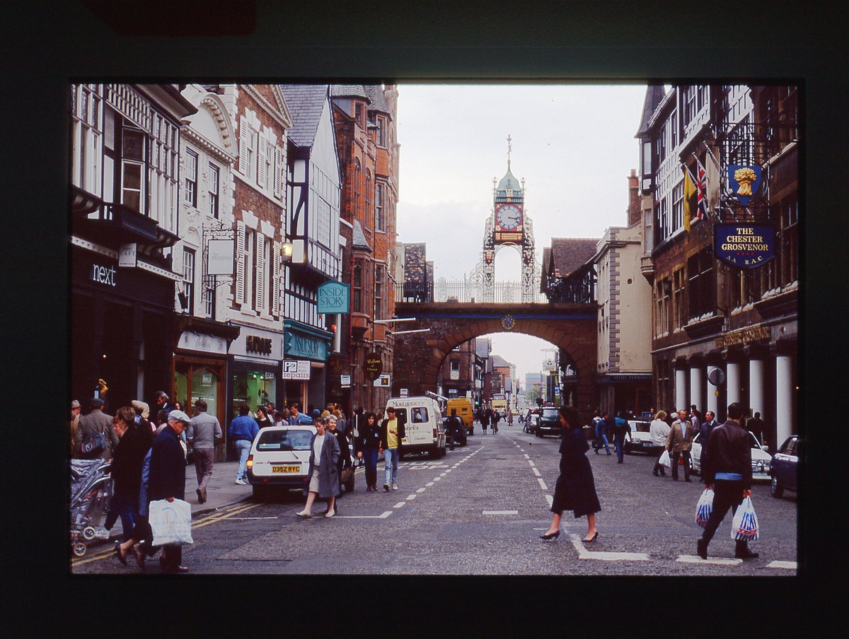 UnicornUnbound's tweet image. 3 of 3.
#Chester #Cheshire #archives #England #35mm #35mmPhotos #35mmPhotography #digitisation