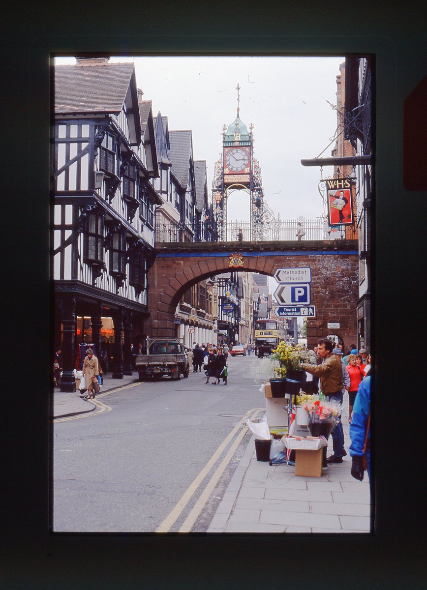 UnicornUnbound's tweet image. 3 of 3.
#Chester #Cheshire #archives #England #35mm #35mmPhotos #35mmPhotography #digitisation
