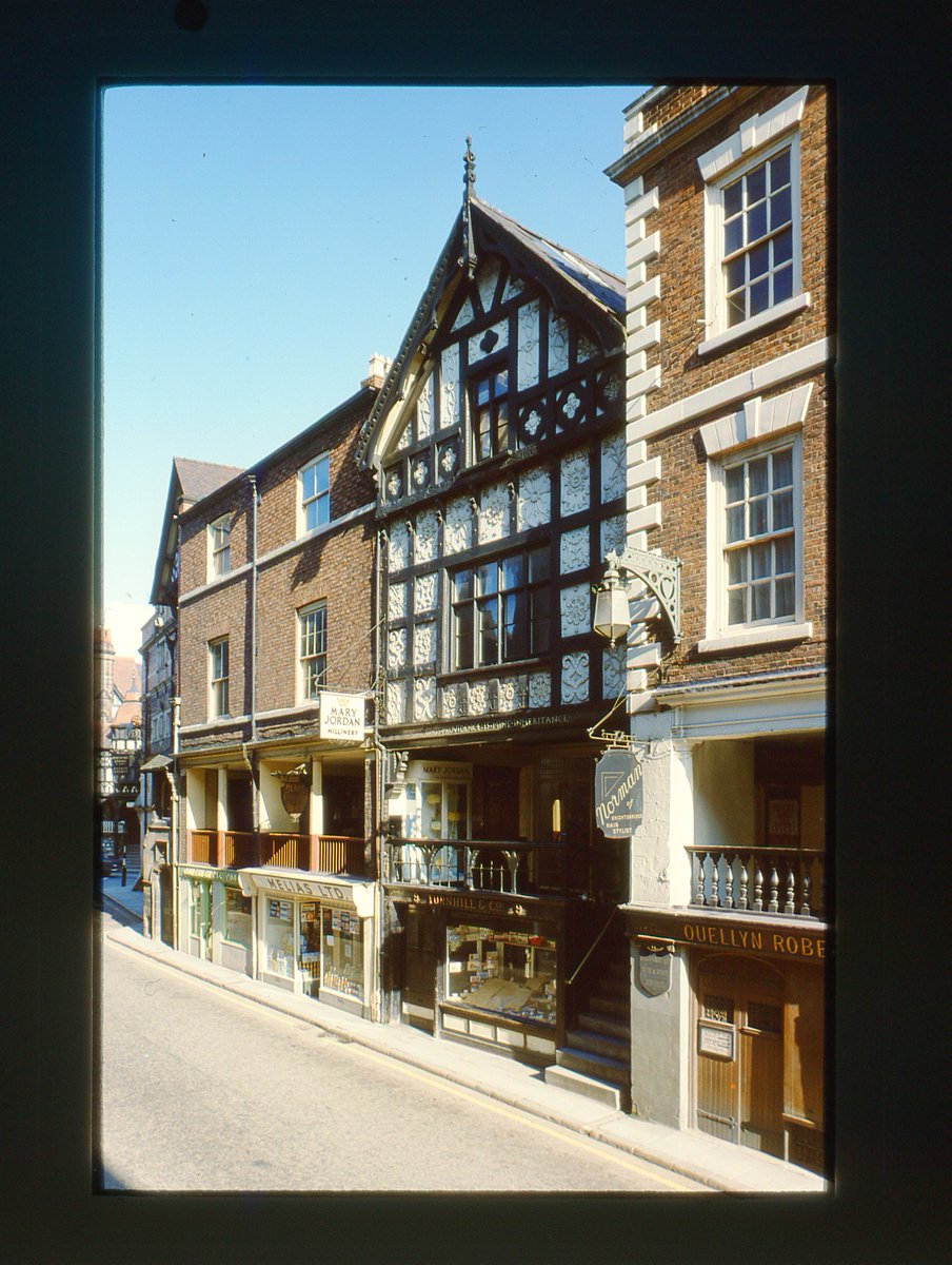UnicornUnbound's tweet image. 2 of 3...
#Chester #Cheshire #archives #England #35mm #35mmPhotos #35mmPhotography #digitisation