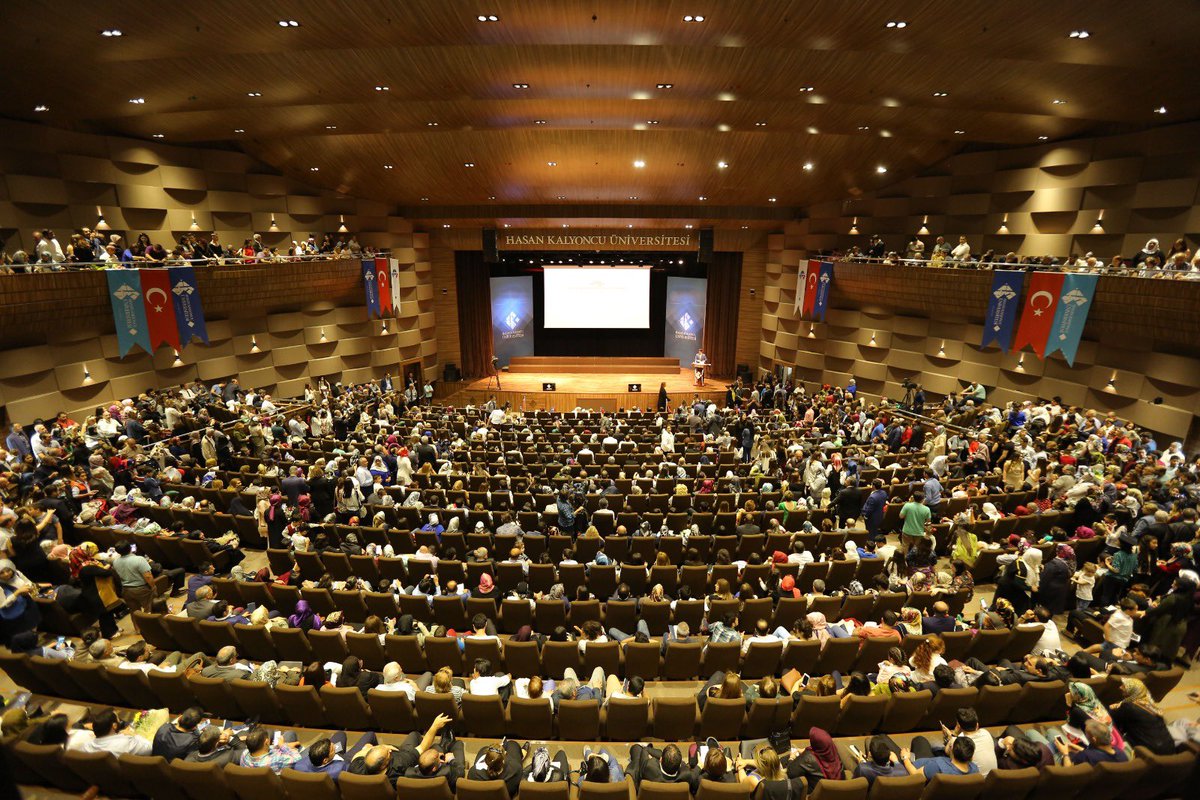 📚 9 fakülte, 36 bölüm, 73 lisansüstü program.
HKÜ’de her ilgi alanına ve kariyer hedefine uygun bir yol var!
Akademik donanım, uygulamalı eğitim ve çok yönlü gelişim için doğru adres: #HasanKalyoncuÜniversitesi
#hkunv #Tercih2025 #HKÜ