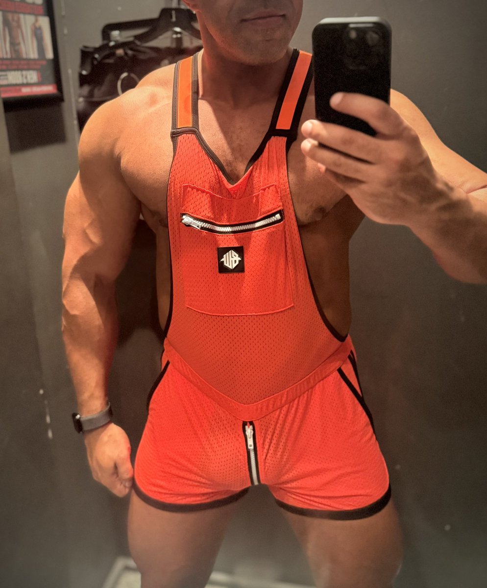 All that’s missing is a mustache and a kart 🏎️✨