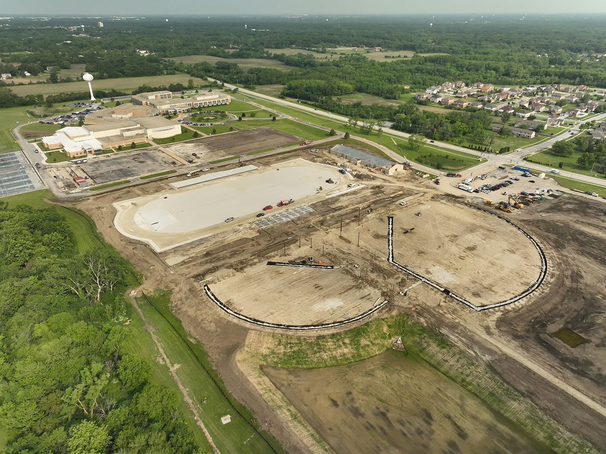 We’re 180+ days into construction at the new Sportsplex, and big progress is underway! Crews are laying the groundwork for the fields and the new Warrior Stadium. 💪 #CM201U 

Check out Day 186 progress photos! 📸