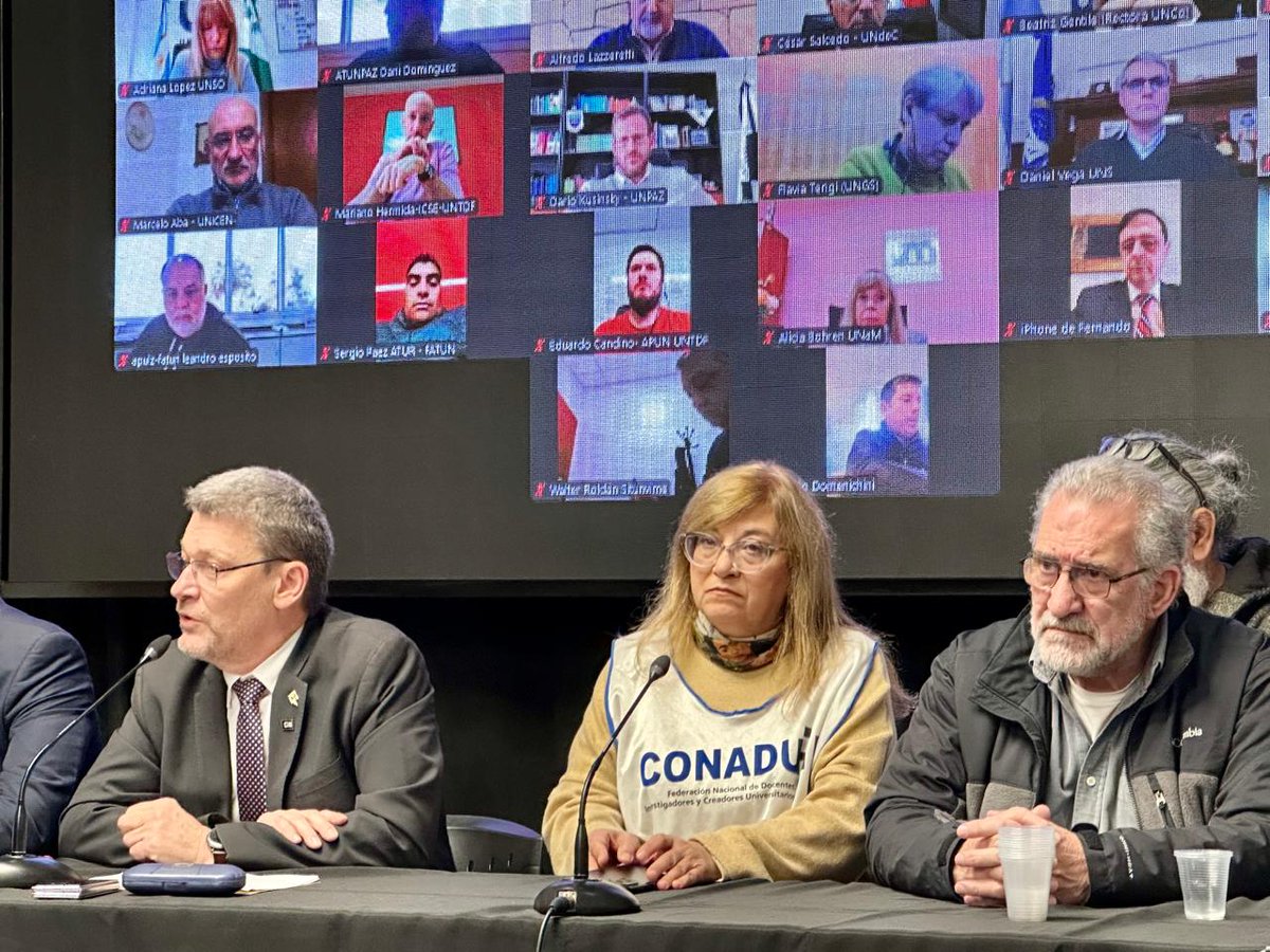 La #CONADU participó de la conferencia de prensa del <a href="/CINoficial/">CIN</a>, con el Frente Sindical de Universidades Nacionales y la <a href="/laFUA/">F.U.A.</a>

🔗youtube.com/live/2mlkvWWB3…