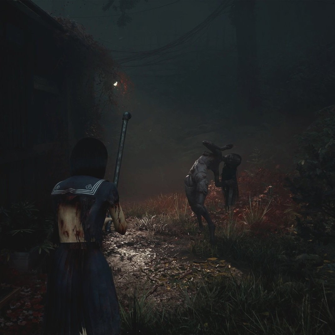 TeamSilentHill's tweet image. Over-the-shoulder camera perspective in SILENT HILL f.